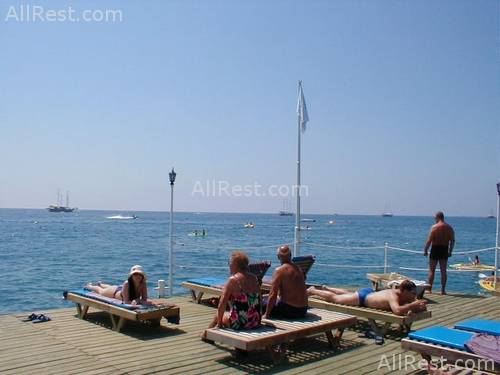 Sailors Beach Club 23